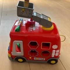 アンパンマン消防車の画像