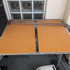 無料！折りたたみ作業用テーブル＆作業台一式の画像