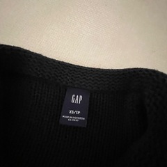 ギャップ　GAP   綿60% 　カーディガンの画像