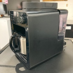 【ジモティー割】siroca 2022年製 全自動コーヒーメーカー（ID1038）の画像
