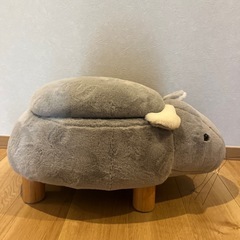 ネズミ収納スツール