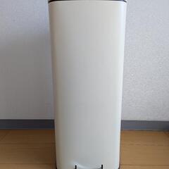 アイリスプラザ　ゴミ箱 30L　角型　アイボリー
