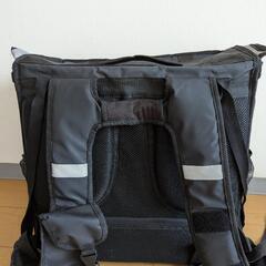 ウーバーイーツ　バッグの画像