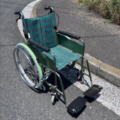 中古車椅子　タイヤ新品交換済