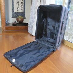 スーツケースの画像