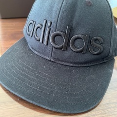 adidas帽子