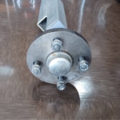 SOREX トレーラー　軽ナンバー用車軸　4穴の画像
