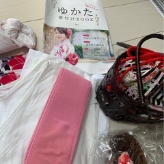 浴衣・帯・草履・鞄・アクセサリー・着付け本セットの画像