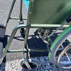 中古車椅子　タイヤ新品交換済の画像