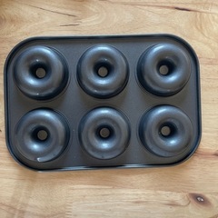 ほぼ新品未使用　お菓子作り　ドーナツ型　cotta の画像