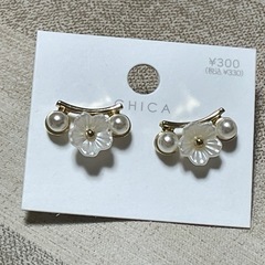 【新品未使用】スリコのピアス
