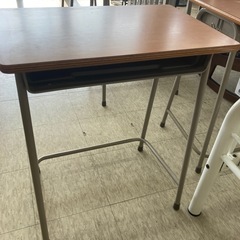 【ジモティー割引で最大15％OFF⭐️】 ③KOKUYO コクヨ　学習机　学校机　の画像