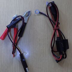 バイクバッテリー充電器 スーパーナット 全自動 12V 車両ケーブル付属 トリクル充電機能付の画像