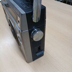 ジャンク品　東芝ラジオカセットレコーダー　999円の画像