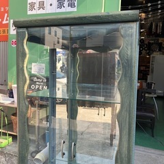 ショーケース　ガラスケース　棚　レトロ　昭和　ヴィンテージ　ビンテージ　ガラス棚　照明付き　2段　オシャレ　おしゃれの画像