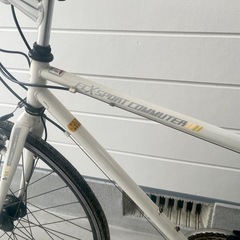 クロスバイク SPIRIT Bicycles SHIMANO ７段変速 ホワイト タイヤ交換必須の画像