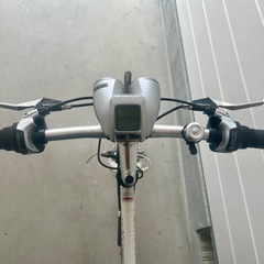 クロスバイク SPIRIT Bicycles SHIMANO ７段変速 ホワイト タイヤ交換必須の画像