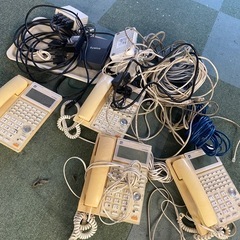 【無料】オフィス電話とケーブル類