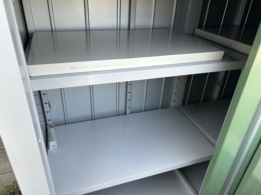 イナバ　屋外用物置