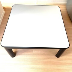 【引取り限定】テーブル コード無し　正方形 