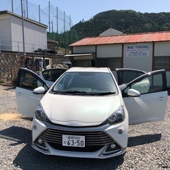 トヨタ　アクア　ハイブリッドの画像