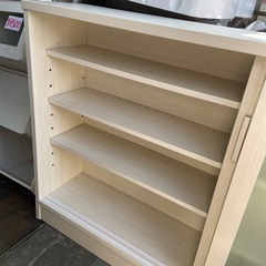 サイドボード　カウンター下収納　収納家具の画像