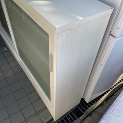 サイドボード　カウンター下収納　収納家具の画像
