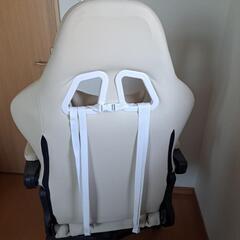 ゲーミングチェアの画像