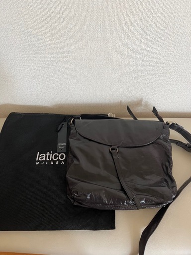新品未使用Latico レザーショルダーバッグ