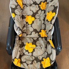 【美品】コンビ ネムリラ ハイローチェア バウンサー 花柄 ブラ...