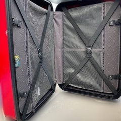 中古スーツケース　大　赤　109Ｌの画像