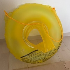 ワンワンうーたん　浮き輪の画像