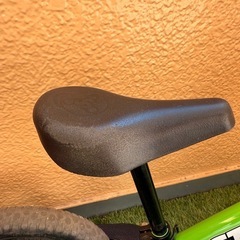 ストライダー スポーツモデル 12インチ グリーンの画像
