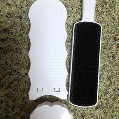 夢ゲンブラシ　衣類、ペットの毛、カーペット等に。エチケットブラシ。の画像
