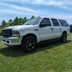 FORD EXCURSION エクスカージョン　4WD ガソリン車　6800ccの画像