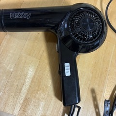 NB1902 日本産　ヘアドライヤー　1200w COOLありの画像