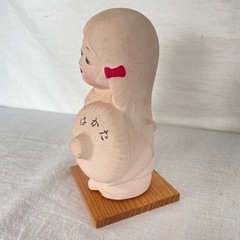 陶器のお人形の画像
