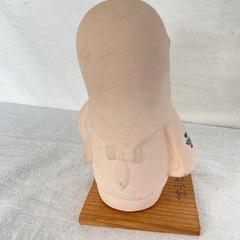 陶器のお人形の画像
