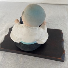 坊主の男の子のお人形の画像