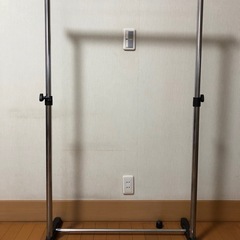 ハンガーラック