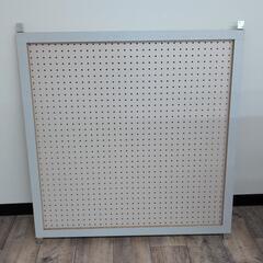 【美品】パンチングボード　壁面収納の画像
