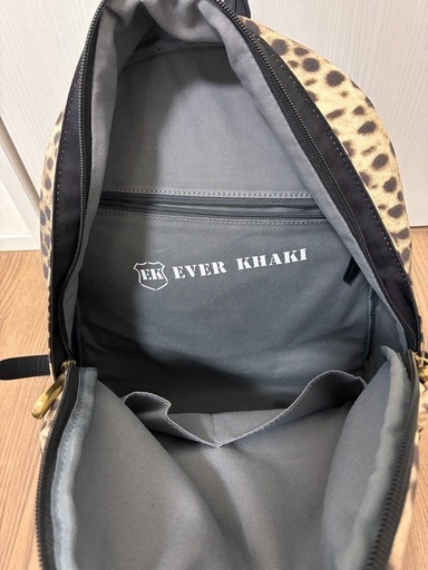 EVER KHAKIエバーカーキ リュックサック レオパード 男女兼用