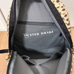 EVER KHAKIエバーカーキ　リュックサック　レオパード　男女兼用の画像