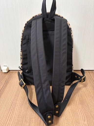 EVER KHAKIエバーカーキ　リュックサック　レオパード　男女兼用 EVER KHAKIエバーカーキ リュックサック レオパード 男女兼用
