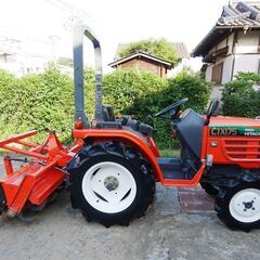 中古トラクター 日立 CTX175 メンテ多数の画像