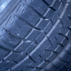 スタッドレスタイヤ 215/45 R17 4本セット