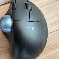 logicool ERGO M575S ワイヤレストラックボール 本体の画像