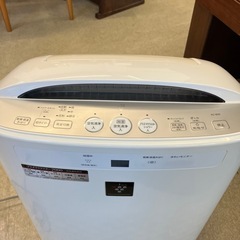 K2506-219 SHARP 加湿器空気清浄機 KC-B50-W 2013年製 動作確認済み キズ汚れ有りの画像