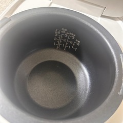 炊飯器3合の画像
