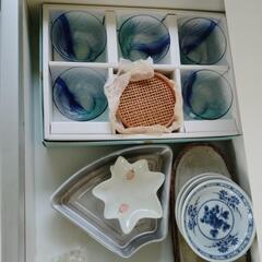 食器の画像